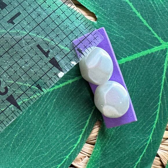 BOGO FREE RETRO BUTTON EARRINGS POST - Picture 3 of 4